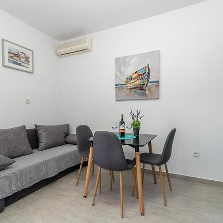 Apartmani Ante & Sime Trogir Exterior photo